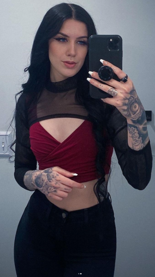 MsKILLIONAIRE / Casey Nude Leaked Onlyfans Photo MsKILLIONAIRE / Casey Nude Leaked Onlyfans Photo