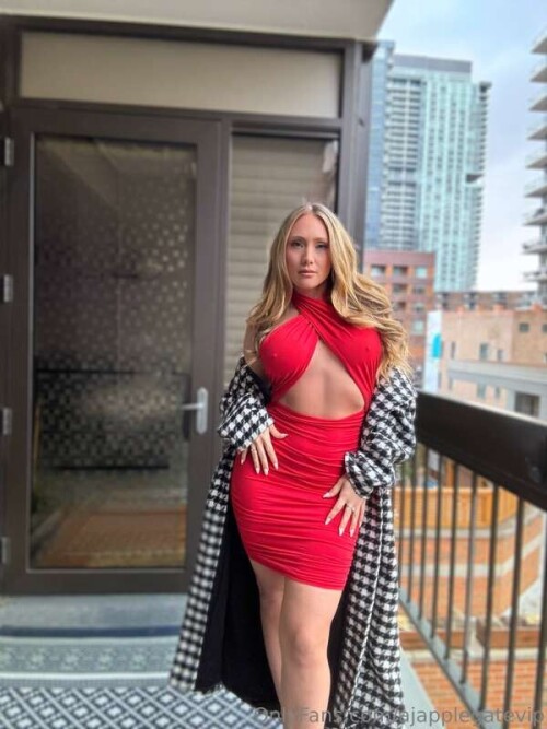 AJ Applegate Nude Leaked Onlyfans Photo AJ Applegate Nude Leaked Onlyfans Photo