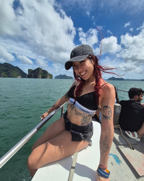 gabbyvalentonn_1723501176_3433299171926281362_259302561a3f23d5edb1f97a4.md.jpg