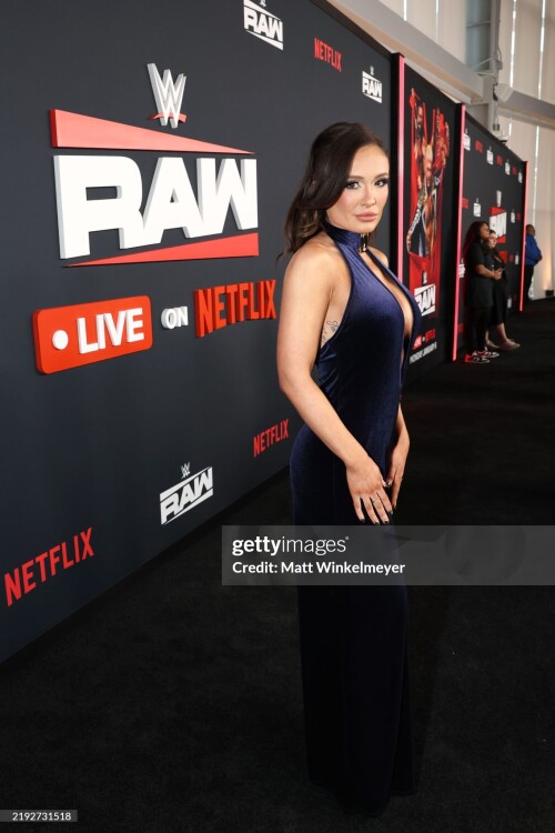 INGLEWOOD, CALIFORNIA - JANUARY 06: Scarlett Bordeaux attends Netflix's Debut of WWE Monday Night Ra