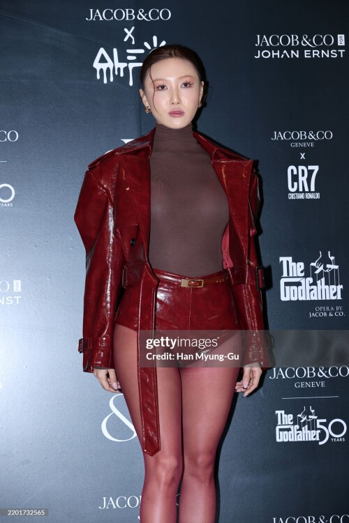 gettyimages-2201732565-2048x204860f09ac2ad9f0a3d.jpg