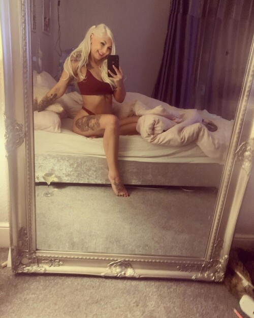 harrietellenshaw Nude Leaked Onlyfans Photo harrietellenshaw Nude Leaked Onlyfans Photo