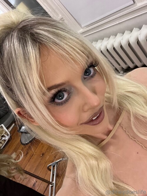 Dineyland Nude Leaked Onlyfans Photo