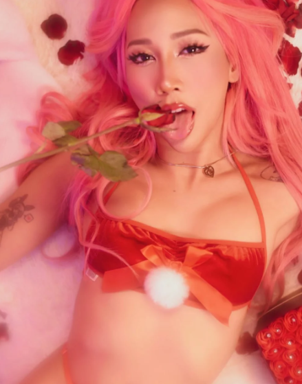 Suri / surisnow Nude Leaked Onlyfans Photo Suri / surisnow Nude Leaked Onlyfans Photo