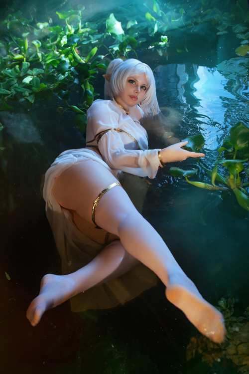 AliceCosplay / Alice_With_Cats Nude Leaked Onlyfans Photo AliceCosplay / Alice_With_Cats Nude Leaked Onlyfans Photo