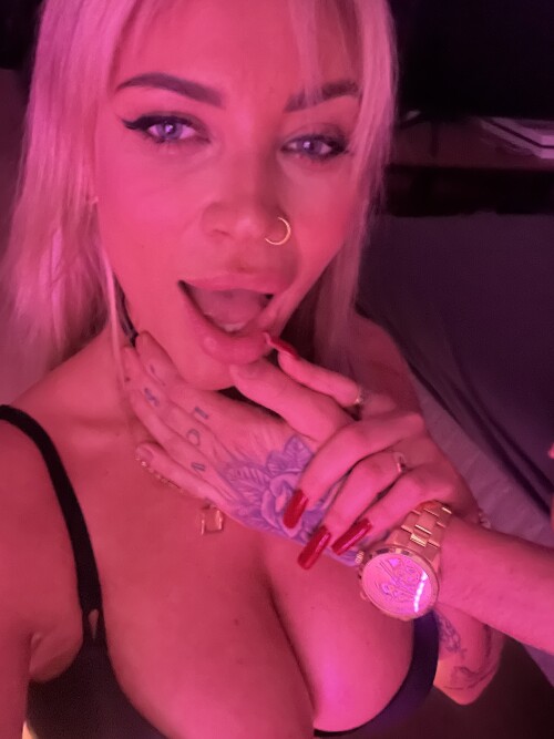 Adrianna Śledź | Flychnelle Nude Leaked Onlyfans Photo Adrianna Śledź | Flychnelle Nude Leaked Onlyfans Photo