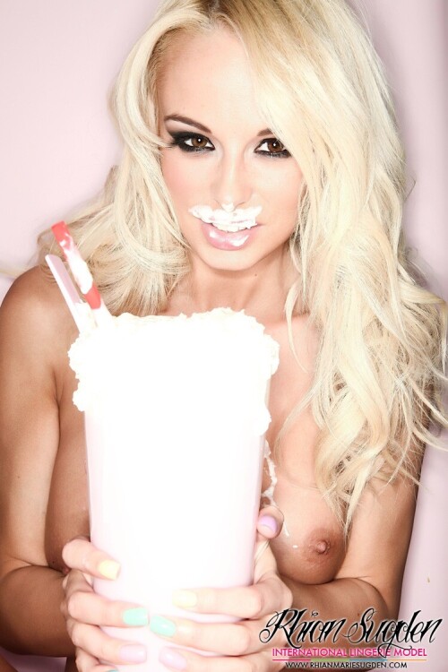 Rhian Sugden Nude Leaked Onlyfans Photo Rhian Sugden Nude Leaked Onlyfans Photo