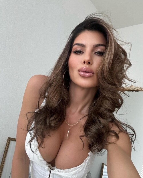instagram_1707882471379a9904eb6ec9306b6.md.jpg