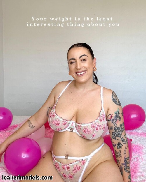 isabella-davis_00072b3c1c794a10e2c4.jpg