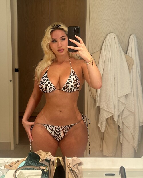 Victoriaavixen / blonde.vixen Nude Leaked Onlyfans Photo Victoriaavixen / blonde.vixen Nude Leaked Onlyfans Photo