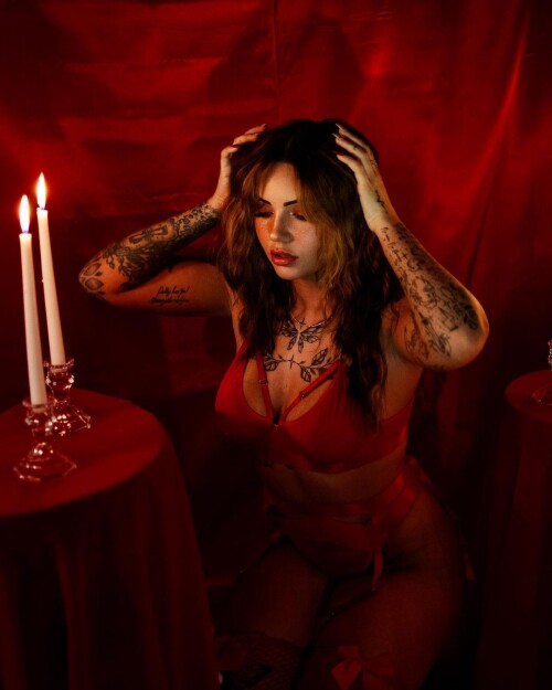 Sylina Ruiz (itssylina) Nude Leaked Onlyfans Photo