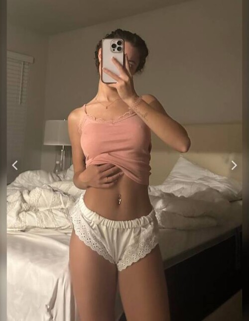 Catalinasof Janicee.janicee Nude Leaked Onlyfans Photo Catalinasof Janicee.janicee Nude Leaked Onlyfans Photo