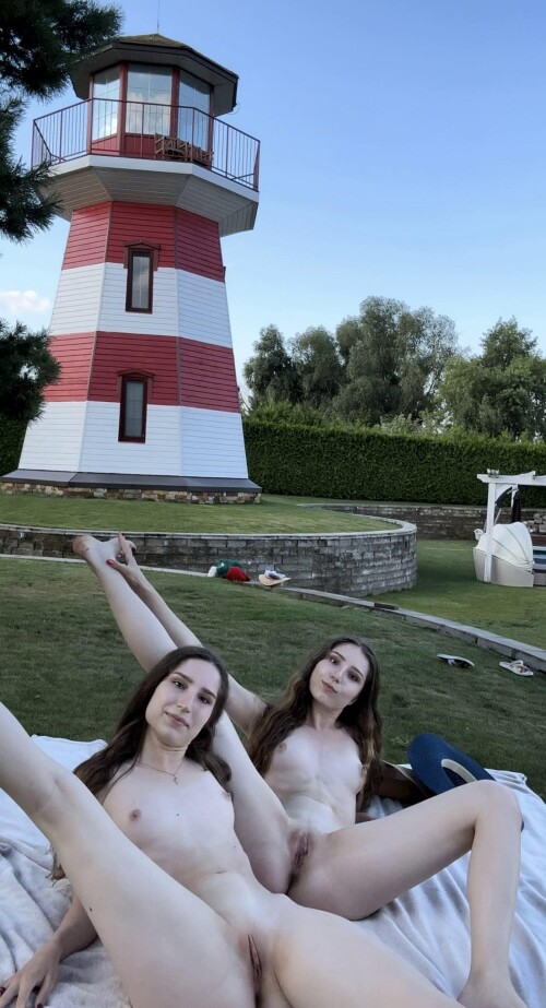 Alice & Haizlee Nude Leaked Onlyfans Photo