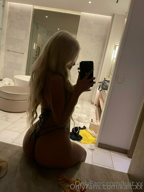 kait.xx Nude Leaked Onlyfans Photo kait.xx Nude Leaked Onlyfans Photo