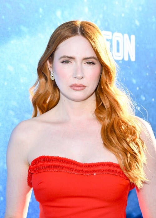 karen-gillan-2154a031491bd72f88.jpg