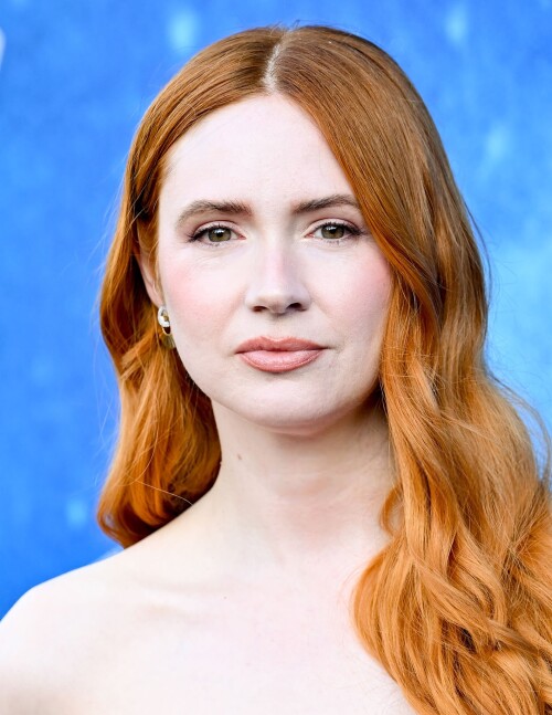 karen-gillan-27b195d7265ce68092.jpg