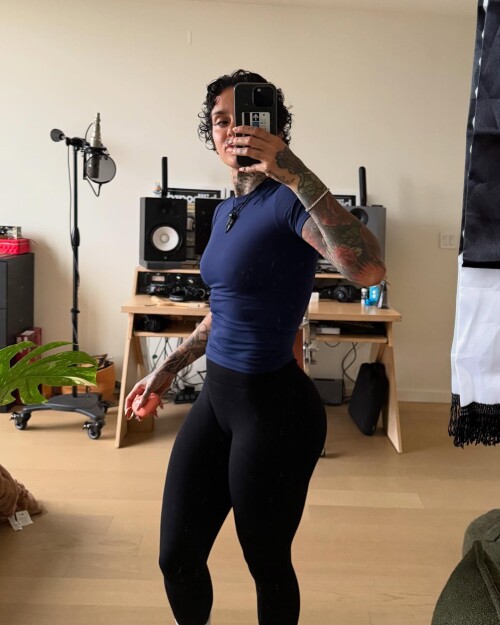 kehlani_1747260257_3632604787455179320_82538544c4ad41795b84d69.jpg