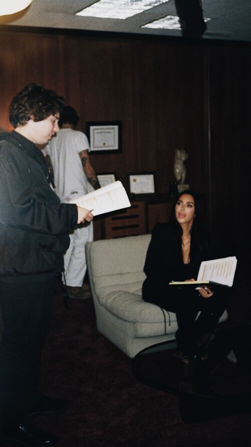 Kim Kardashian Photo 4