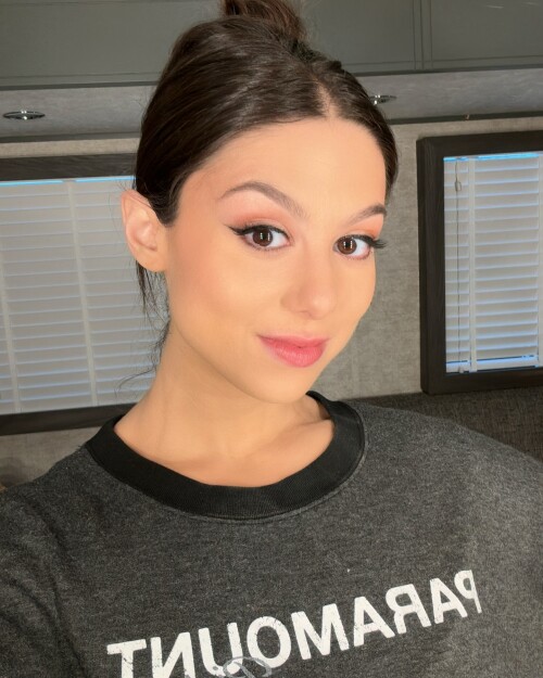 kirakosarin2024_09_22_10_51_007f964f3e-751a-4ff2-84f7-1c4ed6aa5eb2b90ab08258277381.jpg