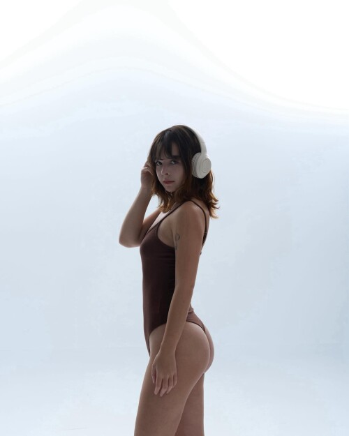 laetitia442299 Nude Leaked Onlyfans Photo laetitia442299 Nude Leaked Onlyfans Photo