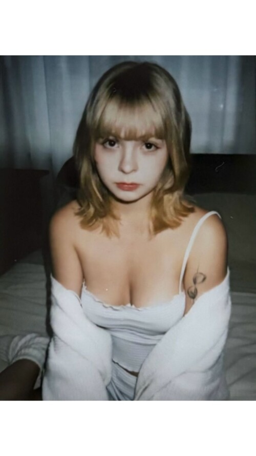 laetitia442299 Nude Leaked Onlyfans Photo laetitia442299 Nude Leaked Onlyfans Photo