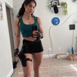 lara-croft-v0-nclmb85e5kie1a632674e2efb3580