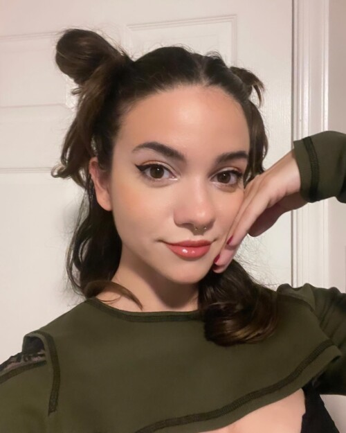 laurenlavera-20230930-0003e626e8f2686ab169.md.jpg