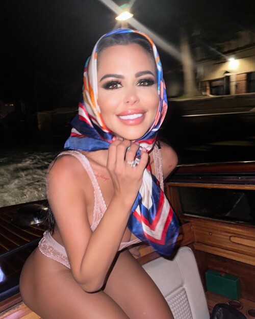 leidymazo_1722560053_3425404458178125019_10634748831e29319e52eb6f.md.jpg