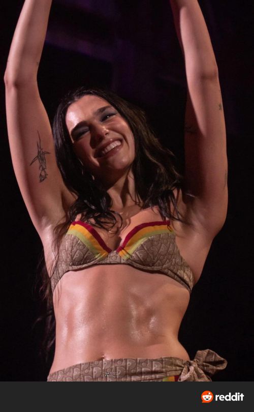 Dua Lipa Photo 3