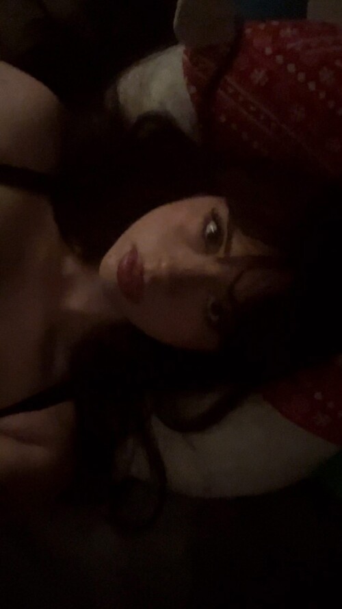 littlelivbug---CsY6SC7OeyD2f4e6ded7b2e45b8.md.jpg
