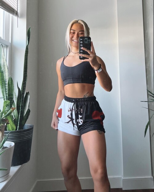 lyla.fit_1678211580_3053382498227243409_409585154436c9fed7d594b1a07.md.jpg