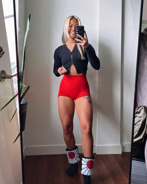 lyla.fit_1681059578_3077273239793700392_4095851544350356d62dc5af460.md.jpg