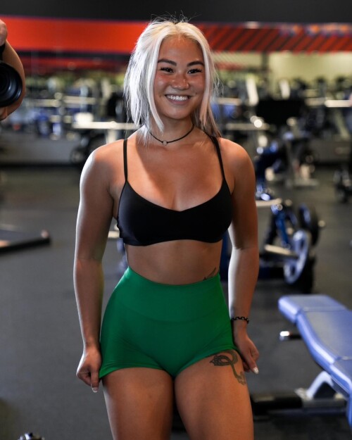 lyla.fit_1697215922_3212802475685526810_40958515443d8c582e7658f7035.md.jpg
