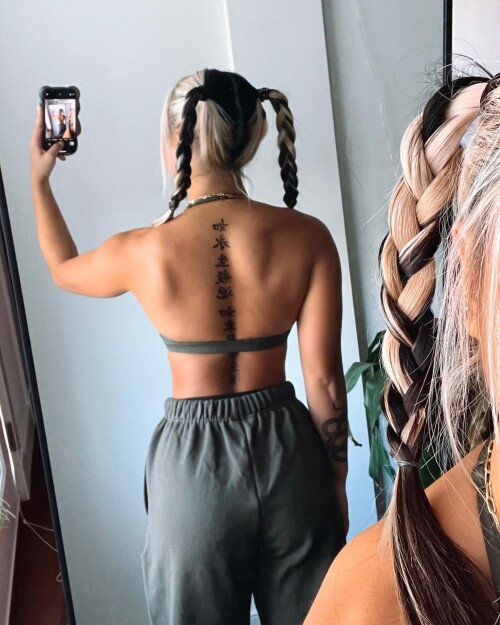 lyla.fit_1700160135_3237500326743644427_40958515443023fc0f0e6a11c7f.md.jpg