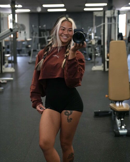 lyla.fit_1706720728_3292534564692988157_409585154433506deb91cd6d2a5.md.jpg