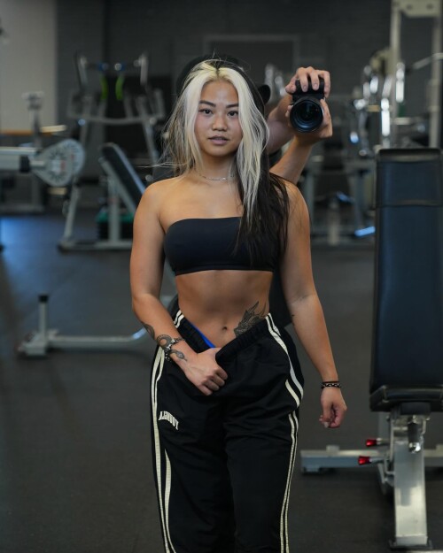 lyla.fit_1708805339_3310021553542149312_40958515443a41026ad60d2303d.md.jpg