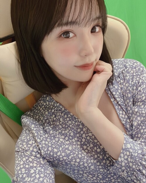 maimai__twitch___C0brfwrPV94___390a2a37e105900d.md.jpg
