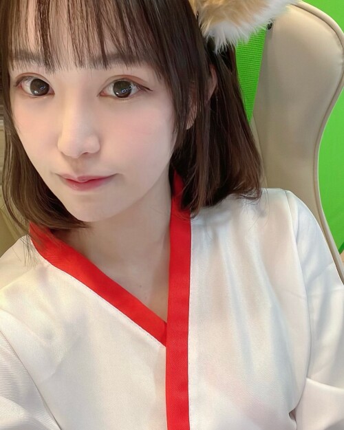 maimai__twitch___C1l1E__P38l___a84d920bc360f15e.md.jpg