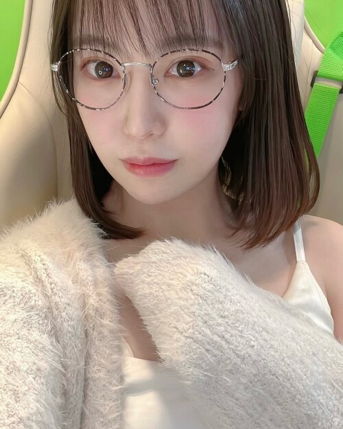 maimai__twitch___C2ALcD4PrQw___32a3cf1b5c414adc.md.jpg