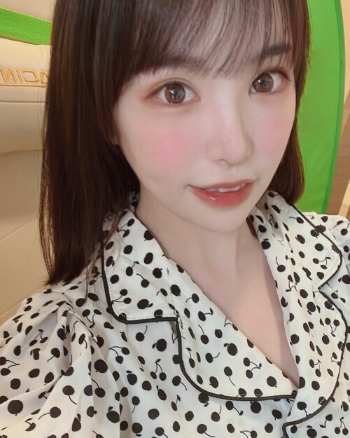 maimai__twitch___CuZXPMmPD5F___10d95a4af8fe566d.md.jpg