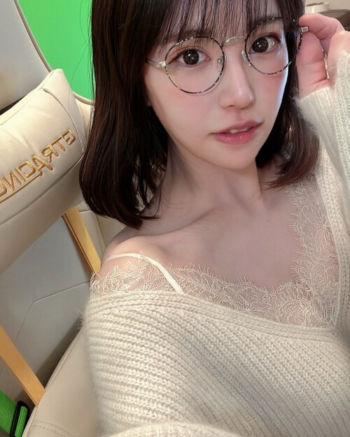 maimai__twitch___Czhz8rOPvdA___a0d75490f1d47165.md.jpg