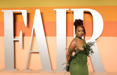 megan-thee-stallion-2025-vanity-fair-oscar-party-6464df8fb53de4f42.jpg