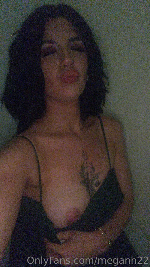 Megann22 Nude Leaked Onlyfans Photo Megann22 Nude Leaked Onlyfans Photo