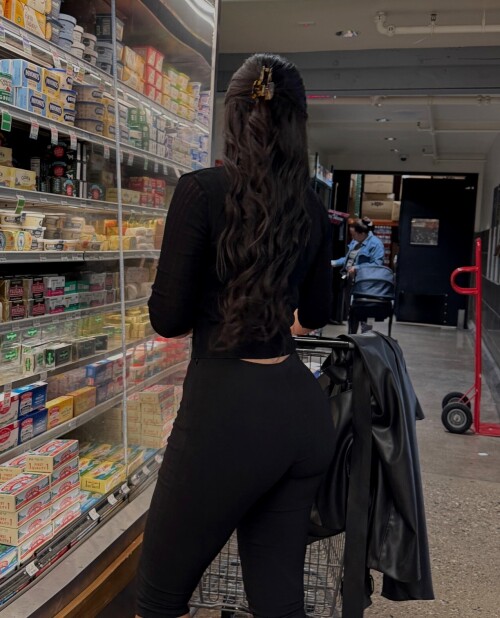 missjuliakelly_3525571367527661150s2024-12-18-1.26.742-storybc590a7dc435eb53.md.jpg
