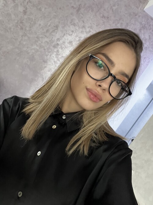 molly_evans_784590142b60e4a0a.jpg