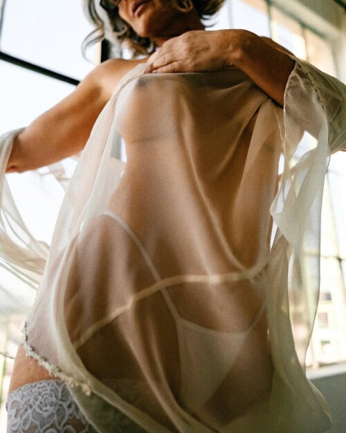 Silver Beauty Jennifer Nude Leaked Onlyfans Photo