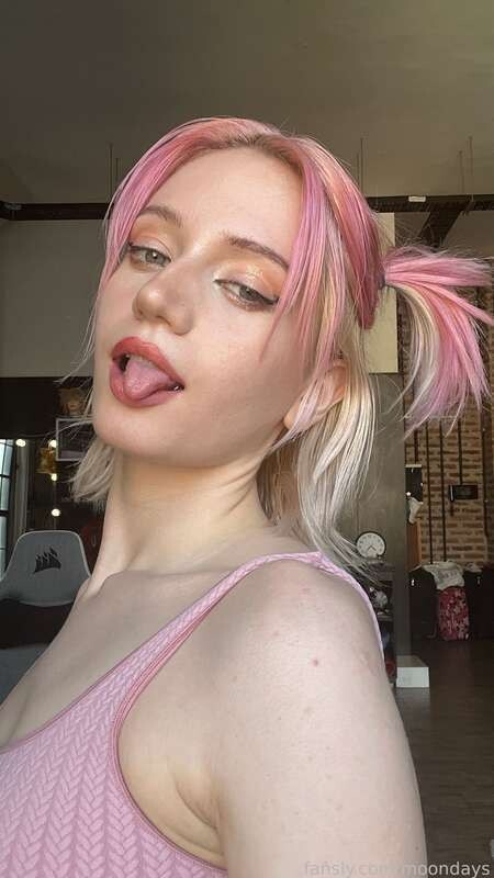 Moondays Nude Leaked Onlyfans Photo Moondays Nude Leaked Onlyfans Photo