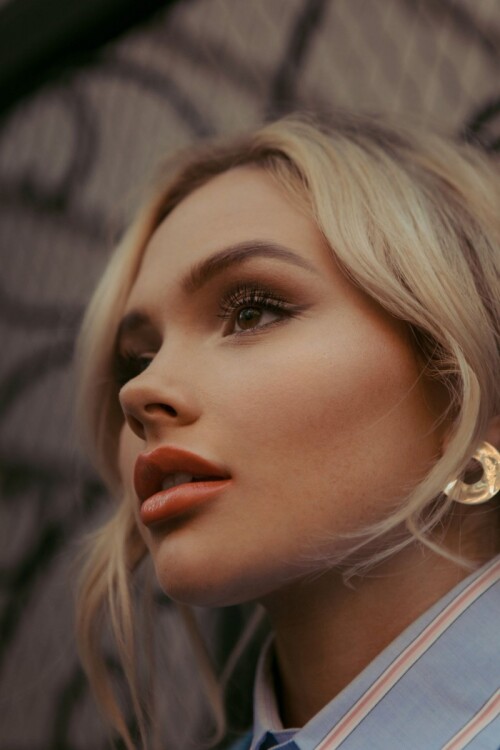 natalie-alyn-lind-gr2-gthumb-gwdata1200-ghdata1200-gfitdatamaxb76f03ba258aa172.jpg