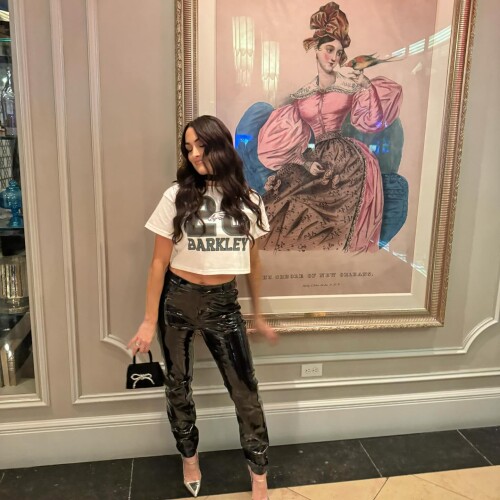 nikkigarcia_1739030656_3563569887710004369_324840655ffd2ae1e9033f475.md.jpg