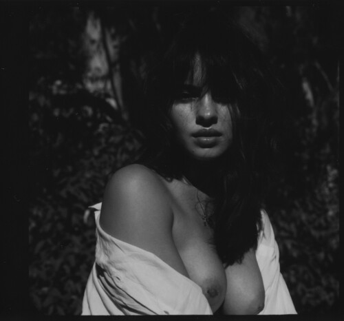 nina-daniele-model-erotica-tits-photo-by-anouk-morgan-03f51435b147872be5.md.jpg